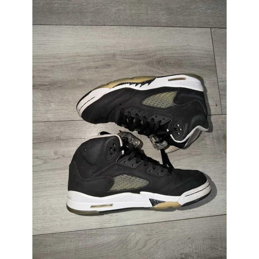 Size 6.5‎ (GS) - Jordan 5 Retro 2021 Mid Oreo